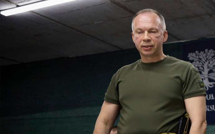 Главком ВСУ заявил, что Минск не отключил ретрансляторы на границе с Украиной