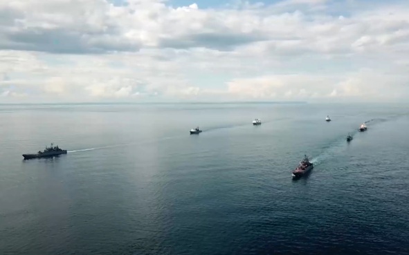 На участке Волго-Каспийского морского канала сухогрузы встали в пробку