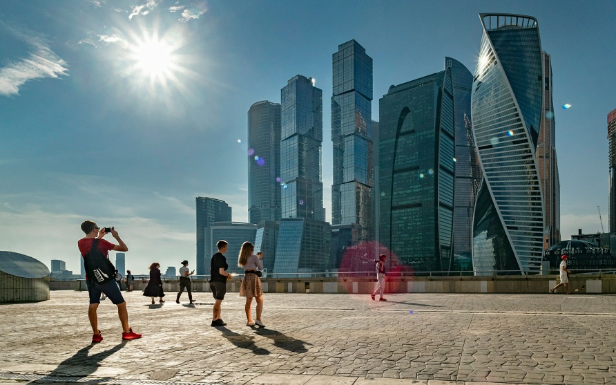 В четверг температура в Москве может достигнуть пиковых +31