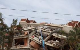Венесуэльца достали из-под завалов спустя восемь дней после землетрясения