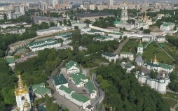 Протоиерей назвал памятник Мазепе в Киево-Печерской лавре плевком для РФ