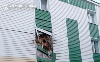 В Белгородской области во время атак БПЛА повреждены машины и жилой дом