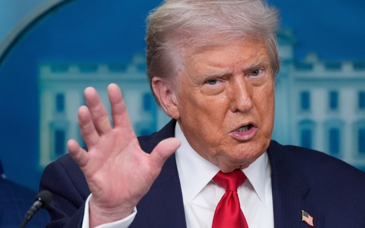 Глава Минобороны Бельгии призвал европейских политиков не злить Трампа