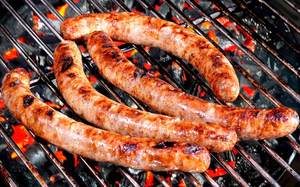 В "Пятерочке" возобновят продажу продукцию Великолукского мясокомбината