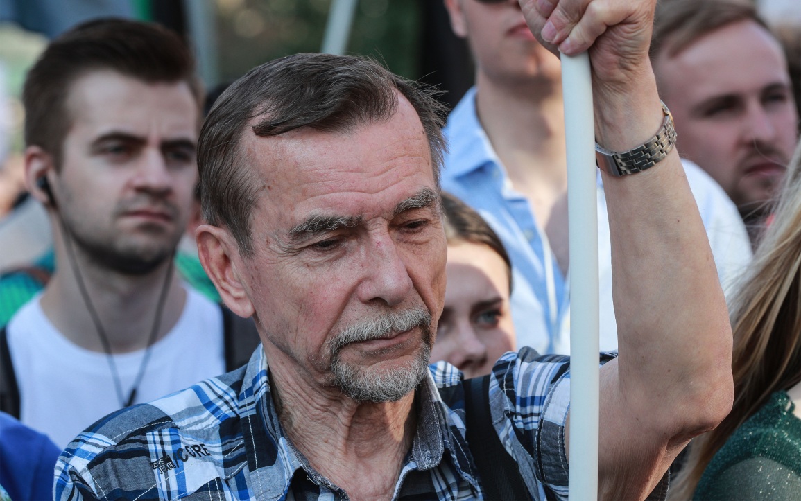 Суд заочно приговорил иноагента Пономарева к 5 годам и 6 месяцам колонии
