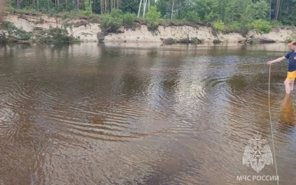 СК начал проверку после гибели женщины и ребенка в реке в Нижегородской области