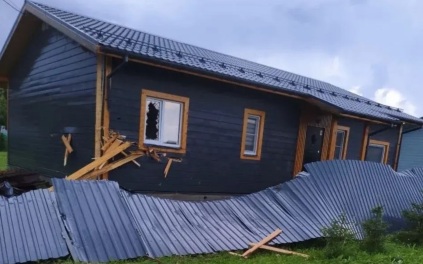 В Наро-Фоминске ветер сорвал крыши с домов, никто из жителей не пострадал