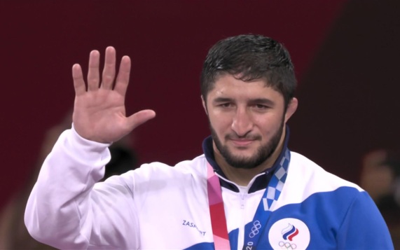Стал известен характер травмы олимпийского чемпиона по борьбе Садулаева