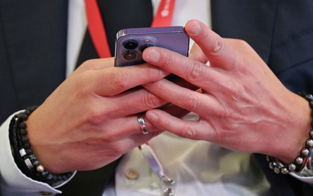 В Госдуме исключили принудительную блокировку iPhone в России