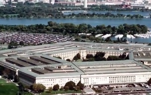 США начали наносить новые удары по Ирану