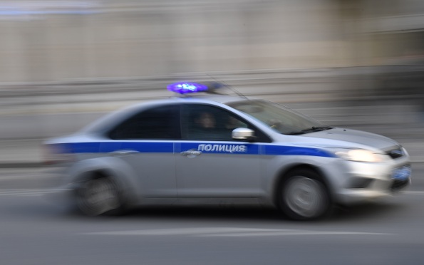 Женщина разбила топором три машины в Балабанове в Калужской области