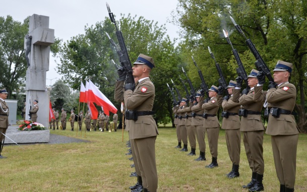 Польша планирует принять закон о подготовке к войне