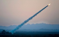 IRIB: США ударили по центру управления движением судов на иранском острове Ларек