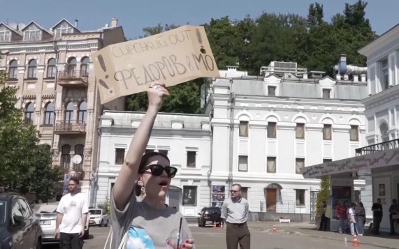 На Украине грозятся сделать протесты бессрочными, чтобы митингующих услышали