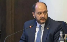 Глава аппарата премьер-министра Армении Арутюнян подал в отставку