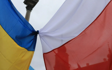 СМИ: поляки все больше недовольны политикой своих властей и наглостью Киева