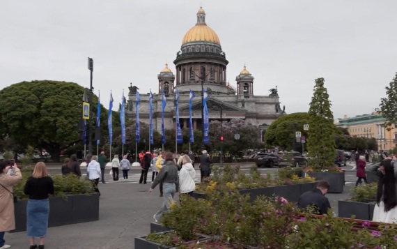 В Санкт-Петербурге температура воздуха поднимется до +22