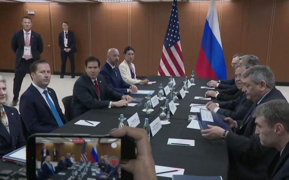 Рубио и Лавров обсудили в Маниле нормализацию работы дипмиссий России и США
