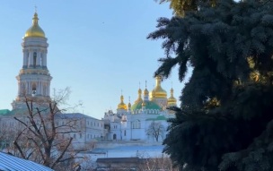 Мощи святых в Киево-Печерской лавре "при инвентаризации" накрыли вышиванками