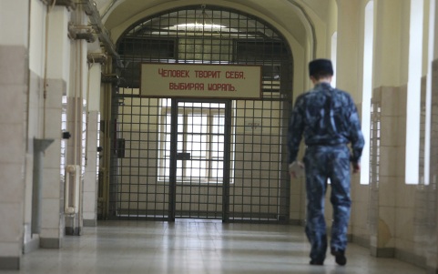 Поджигатель подмосковных электричек пытался покончить с собой в СИЗО