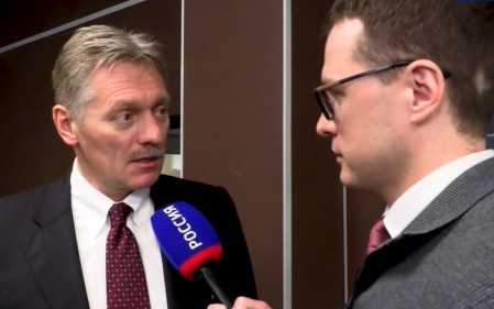 Песков прокомментировал дуализм позиции США по Украине