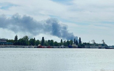 ВС РФ нанесли удар по порту Николаева и поразили сухогруз в момент разгрузки