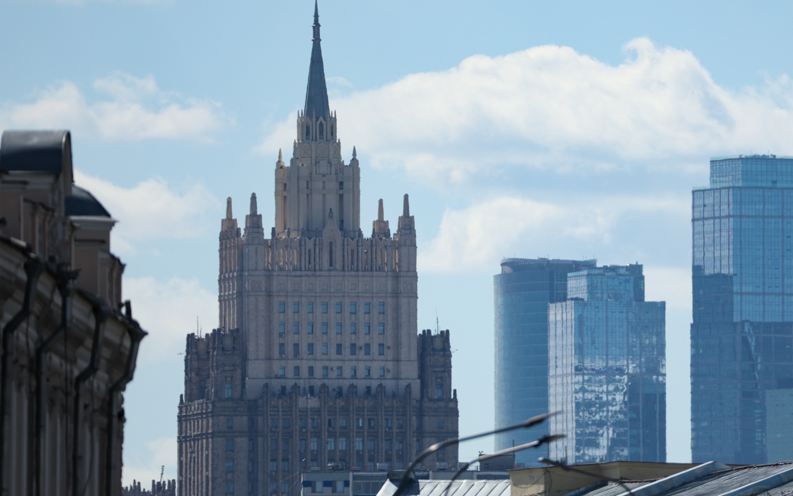 МИД РФ заверил в адекватном ответе Москвы на враждебные инициативы Кишинева