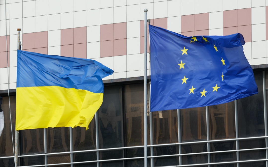 Олейник заявил, что Польша и Венгрия не хотят вступления Украины в ЕС