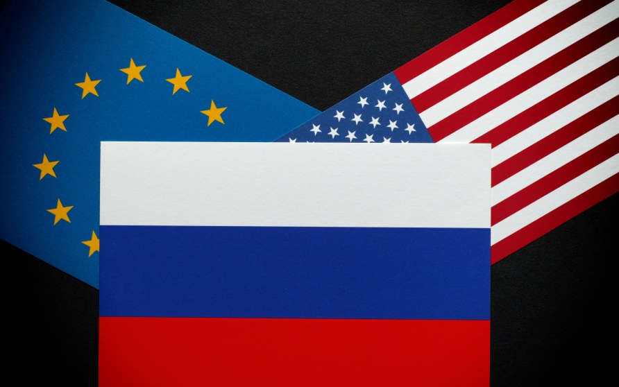 Аналитик Фриман: США и ЕС де-факто находятся в состоянии войны с Россией