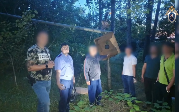 Суд не стал отправлять в СИЗО стрелявшего по машине с детьми в Липецке