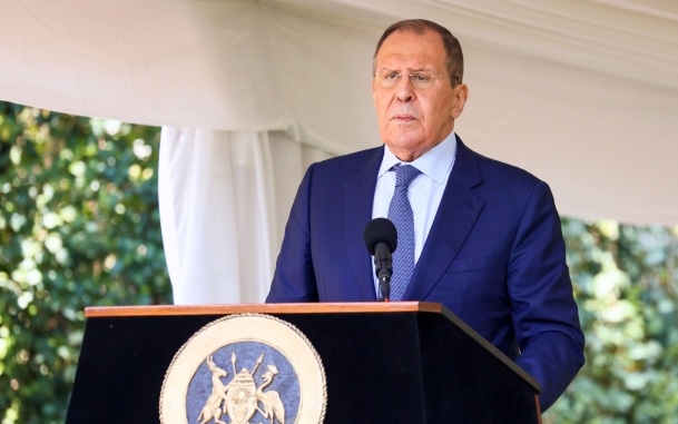 Лавров заявил, что гордится тем, как народ РФ переносит тяготы конфликта