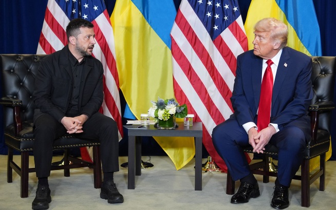 Трамп указал Зеленскому на необходимость завершить украинский конфликт