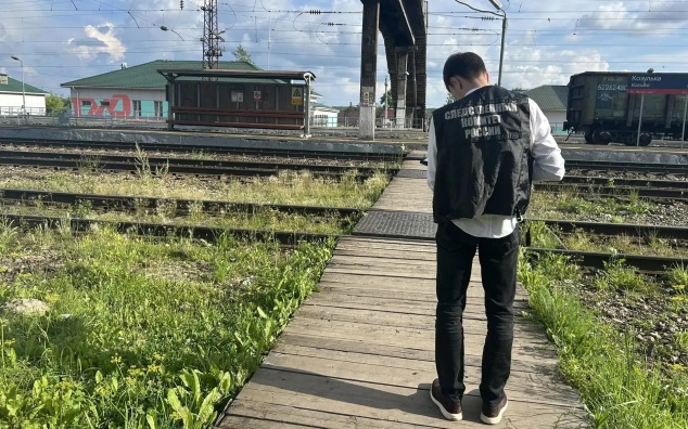 Мужчина погиб в Красноярском крае при переходе через ж/д пути