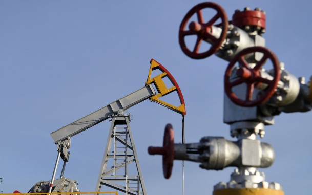 Казахстан обсуждает с Россией переработку нефти
