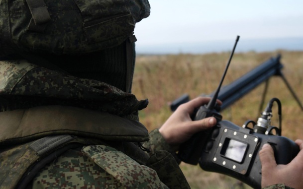 В зоне СВО начали применять дроны, способные идти по маршруту при потере связи