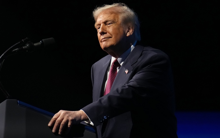 Путин и Зеленский хотят заключить сделку по Украине, заявил Трамп