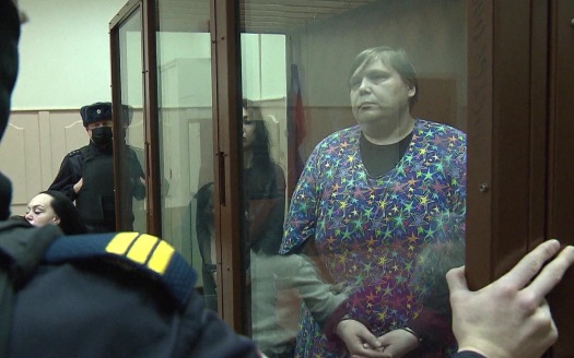 Баязитова за решеткой подверглась страданиям, заявил журналист Попов