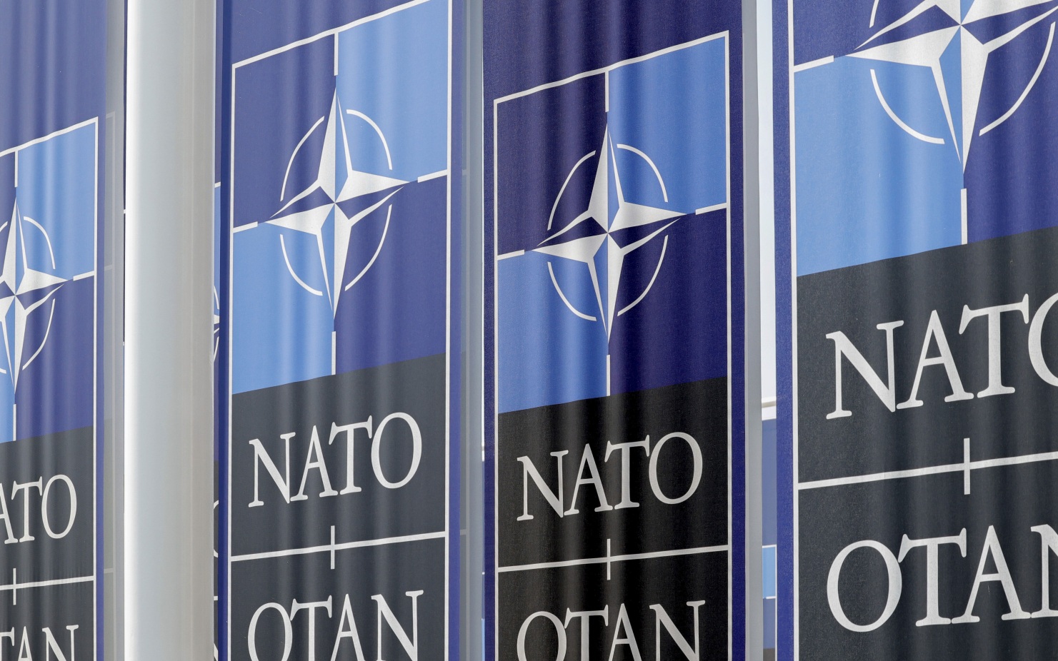 Самолет НАТО заметили у побережья Финского залива