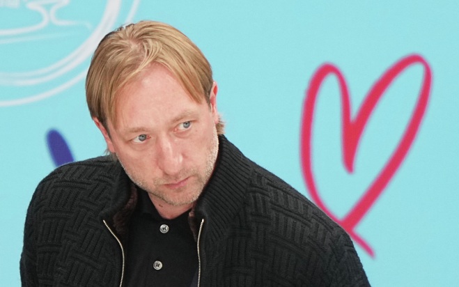 РФ нужно показать свое лидерство в мировом фигурном катании, заявил Плющенко