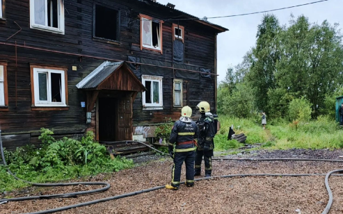 Один человек пострадал в результате пожара в жилом доме в Архангельске