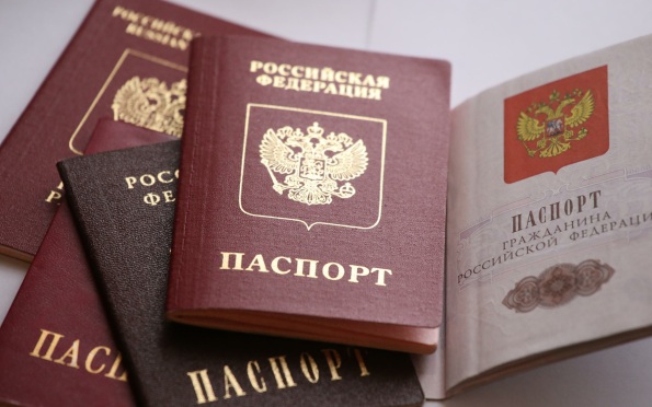 Мигранты с судимостью больше не смогут получить российское гражданство