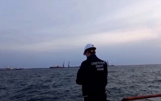 Тело утонувшего мужчины обнаружили на побережье Сахалина