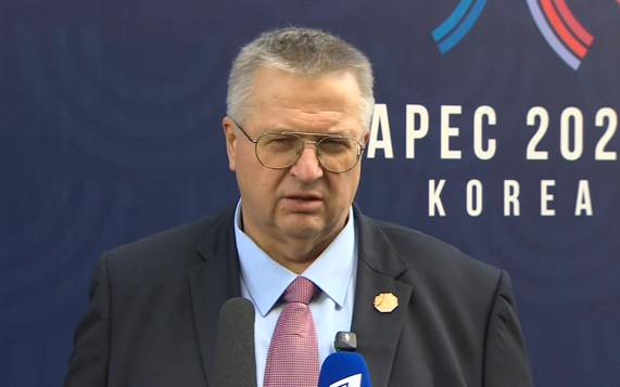Оверчук заявил о хороших отношениях делегаций России и Армении