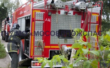 Семь человек были эвакуированы из горящего дома в подмосковной Кашире