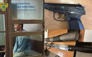 На москвича напали с саблей во дворе дома и потребовали 5 тысяч рублей