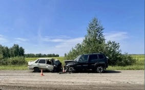 Один человек погиб и пятеро пострадали в ДТП в Омской области