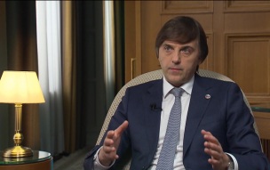 Глава Минпросвещения рассказал о ходе внедрения новых учебников по истории