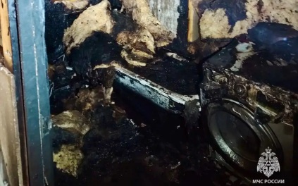 Два человека погибли в пожаре на Сахалине