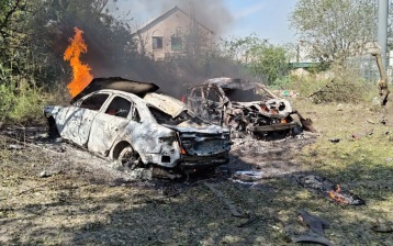 Четыре жителя ЛНР пострадали после атак ВСУ по частным домам