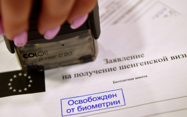 Россиянам становится сложнее получить шенген в Турции